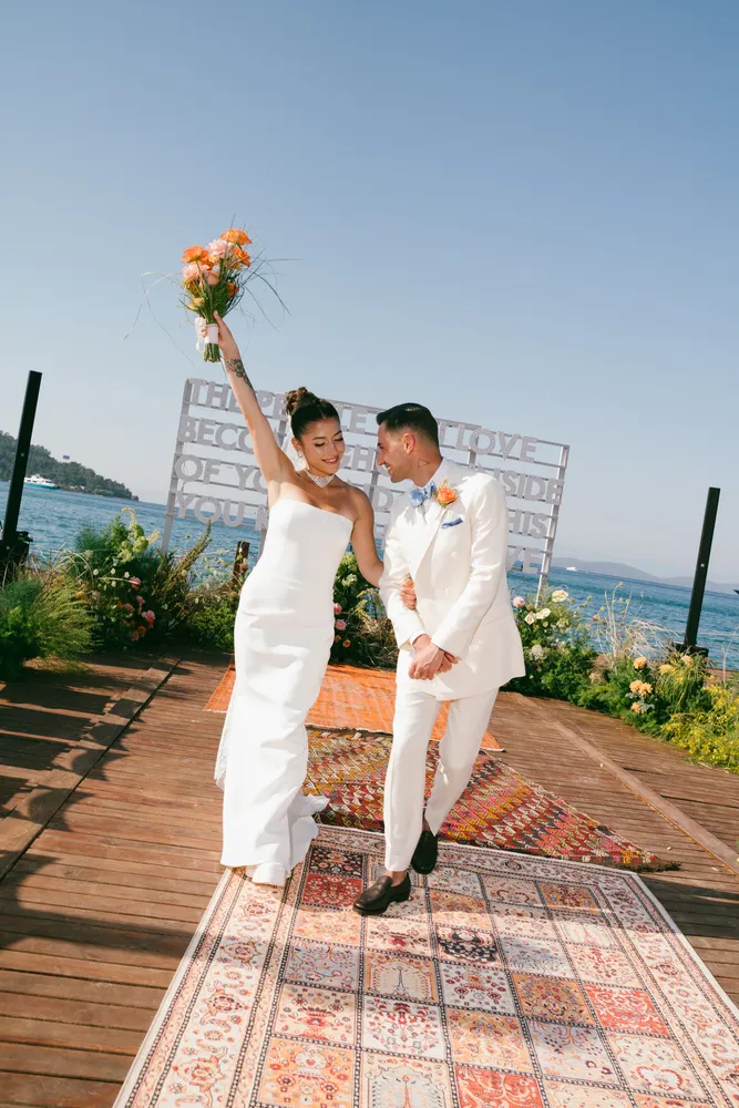 Outdoor wedding ceremony by beach weddings Bodrum planner